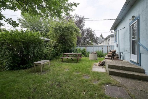 1917 Mountview Crescent Ne, Calgary, AB - Outdoor