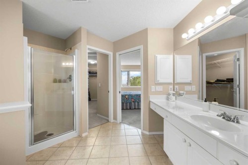 10413 Hamptons Boulevard Nw, Calgary, AB - Indoor Photo Showing Bathroom