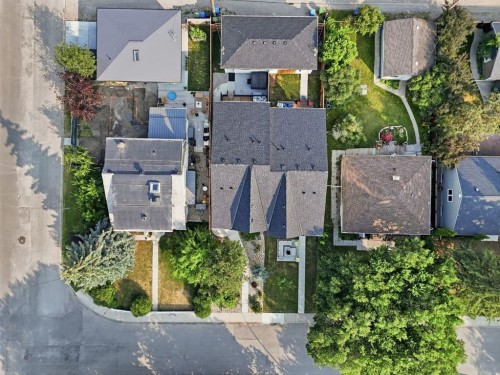 736 35 Street Nw, Calgary, AB - Outdoor With View