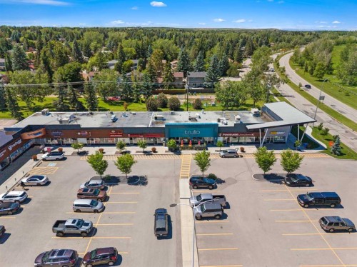 207-2425 90 Avenue Sw, Calgary, AB - Outdoor With View