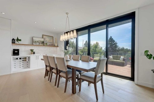 159 Rosery Drive Nw, Calgary, AB - Indoor Photo Showing Dining Room