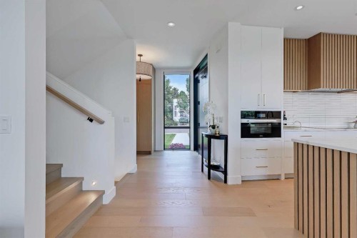 159 Rosery Drive Nw, Calgary, AB - Indoor