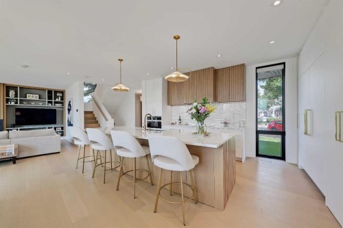 159 Rosery Drive Nw, Calgary, AB - Indoor