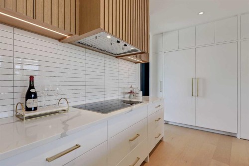 159 Rosery Drive Nw, Calgary, AB - Indoor