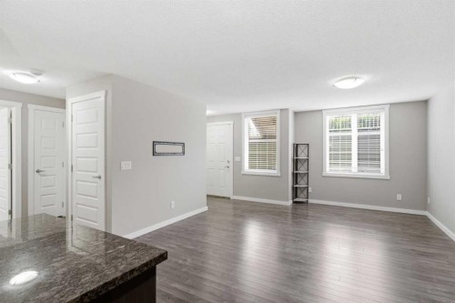 550 Mckenzie Towne Close Se, Calgary, AB - Indoor Photo Showing Other Room