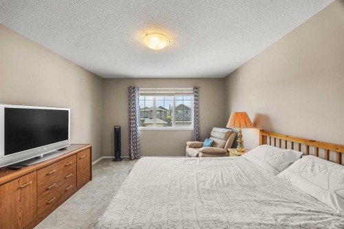 32 Panatella Common Nw, Calgary, AB - Indoor Photo Showing Bedroom