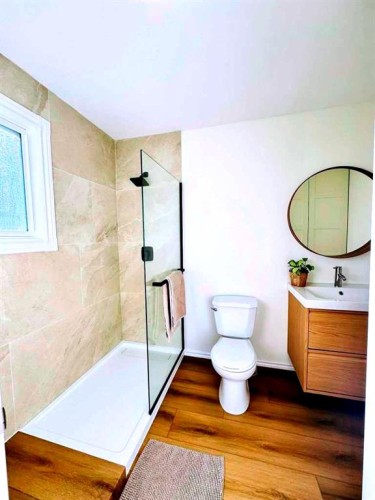 303 Woodside Place, Okotoks, AB - Indoor Photo Showing Bathroom