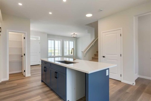 32 Ellen Lane, Crossfield, AB - Indoor Photo Showing Kitchen