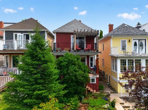 2410 16 Street Sw, Calgary, AB - Outdoor With Balcony