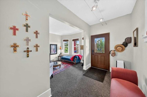 2410 16 Street Sw, Calgary, AB - Indoor