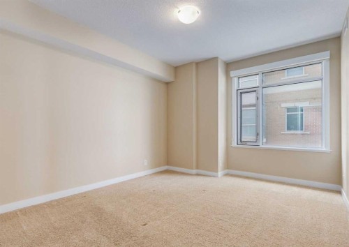 408-32 Varsity Estates Circle Nw, Calgary, AB - Indoor Photo Showing Other Room