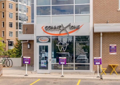 408-32 Varsity Estates Circle Nw, Calgary, AB - Outdoor