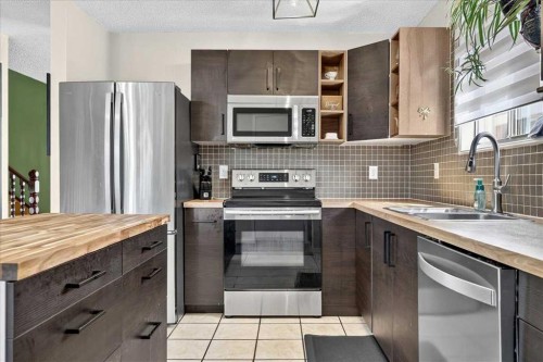 172 Whitehaven Road Ne, Calgary, AB 