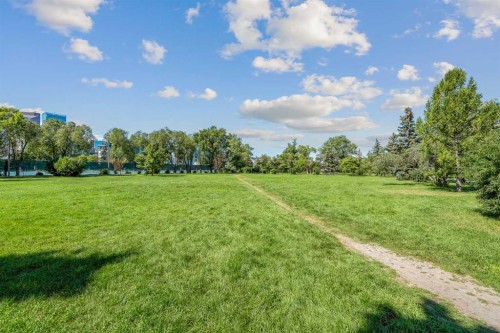 403-222 5 Avenue Ne, Calgary, AB - Outdoor With View