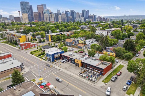 403-222 5 Avenue Ne, Calgary, AB - Outdoor With View