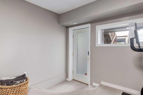 2031 30 Avenue Sw, Calgary, AB 