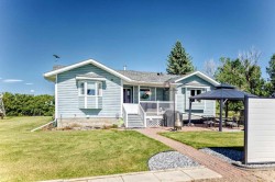112173 2253 Drive EAST Rural Foothills County, AB T1S 4V5