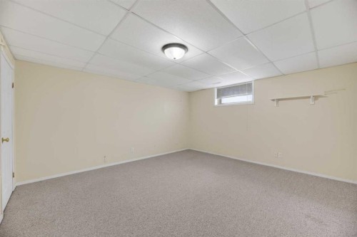 1514 Mary Place, Didsbury, AB - Indoor