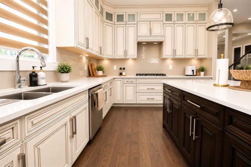 772 East Lakeview Road, Chestermere, AB - Indoor Photo Showing Kitchen With Double Sink With Upgraded Kitchen