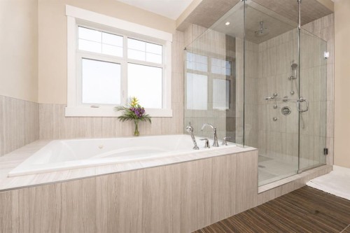 772 East Lakeview Road, Chestermere, AB - Indoor Photo Showing Bathroom