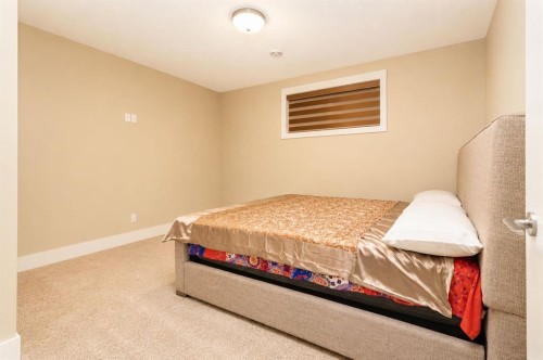 772 East Lakeview Road, Chestermere, AB - Indoor Photo Showing Bedroom