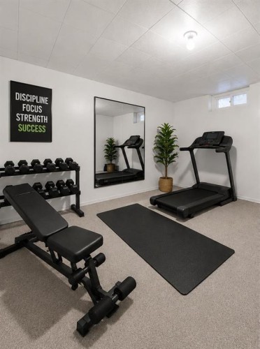 605-6223 31 Avenue Nw, Calgary, AB - Indoor Photo Showing Gym Room