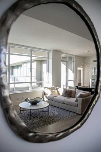 807-46 9 Street Ne, Calgary, AB - Indoor