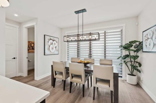 138 Discovery Drive Sw, Calgary, AB - Indoor Photo Showing Dining Room