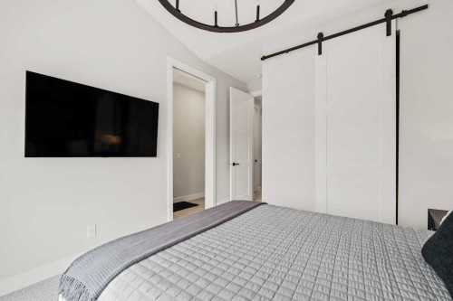 138 Discovery Drive Sw, Calgary, AB - Indoor Photo Showing Bedroom