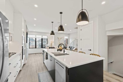 138 Discovery Drive Sw, Calgary, AB - Indoor Photo Showing Kitchen With Upgraded Kitchen