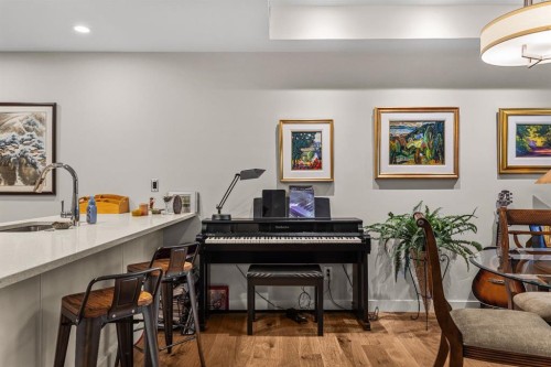 102-707 Spring Creek Drive, Canmore, AB - Indoor