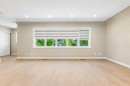 4319 19 Street Nw, Calgary, AB  - Indoor Photo Showing Other Room 