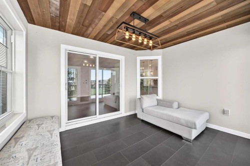 98 Panamount Villas Nw, Calgary, AB -  Photo Showing Other Room