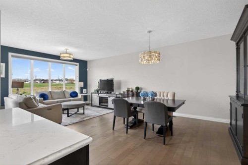 73 Rockyvale Green Nw, Calgary, AB - Indoor