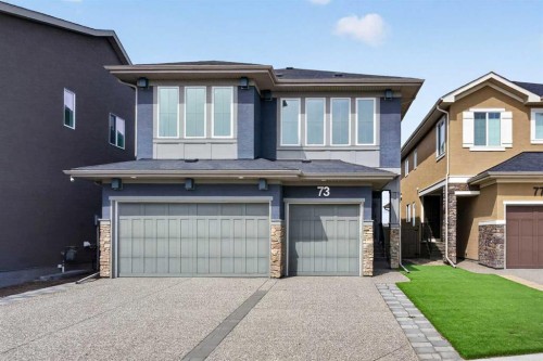 73 Rockyvale Green Nw, Calgary, AB - Outdoor With Facade