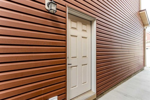 12 Cityside Common Ne, Calgary, AB - Outdoor