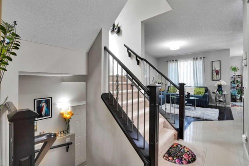 1239 Brightoncrest Green Se, Calgary, AB - Indoor Photo Showing Other Room