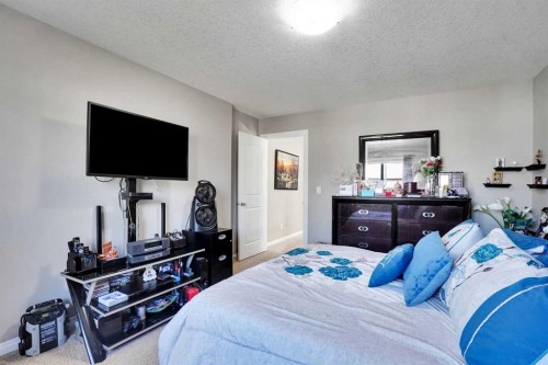 1239 Brightoncrest Green Se, Calgary, AB - Indoor Photo Showing Bedroom