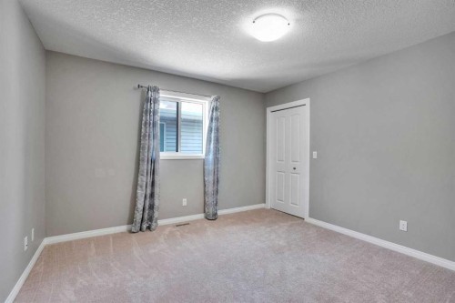 1239 Brightoncrest Green Se, Calgary, AB - Indoor Photo Showing Other Room