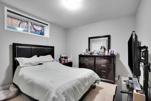 1239 Brightoncrest Green Se, Calgary, AB - Indoor Photo Showing Bedroom