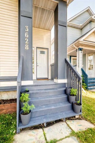 3628 Catalina Boulevard Ne, Calgary, AB - Outdoor With Exterior