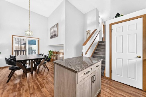 3628 Catalina Boulevard Ne, Calgary, AB - Indoor