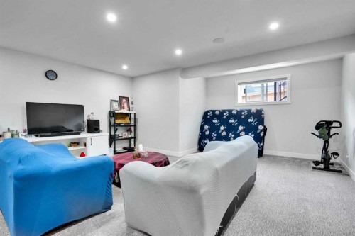 36 Waterford Terrace, Chestermere, AB - Indoor