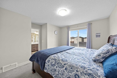 867 Walgrove Boulevard Se, Calgary, AB - Indoor Photo Showing Bedroom