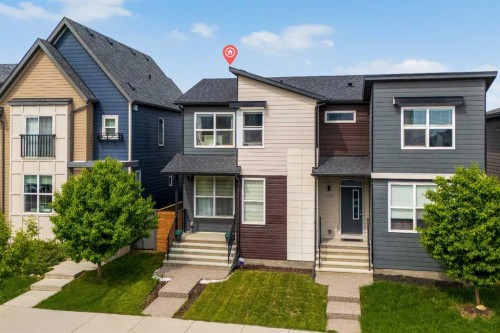 867 Walgrove Boulevard Se, Calgary, AB - Outdoor With Facade