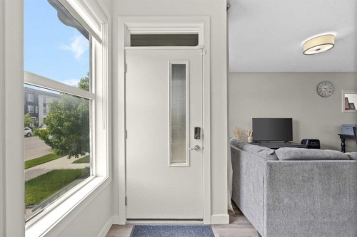 867 Walgrove Boulevard Se, Calgary, AB - Indoor Photo Showing Other Room