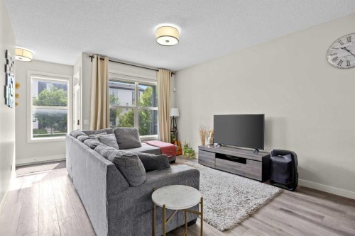 867 Walgrove Boulevard Se, Calgary, AB - Indoor Photo Showing Living Room