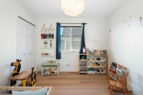 1258 New Brighton Drive Se, Calgary, AB - Indoor