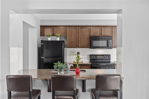 52 Windstone Green Sw, Airdrie, AB - Indoor