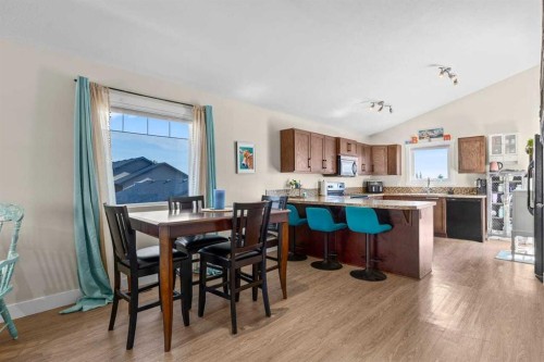 317 Mcleod Crescent, Diamond Valley, AB - Indoor
